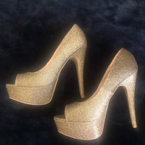 Charlotte Russe stllettos high heels